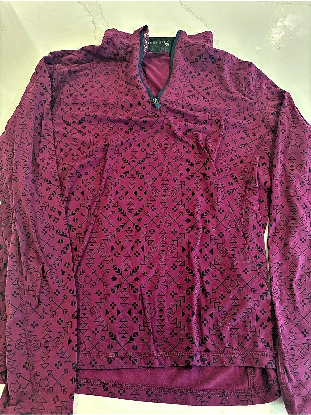 Greyson Geometric Pullover in Pink Size Medium Like New